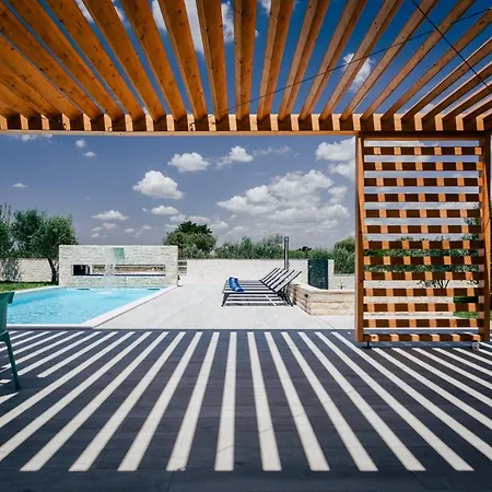 Unikat With Pool And Sauna Villa Puljane