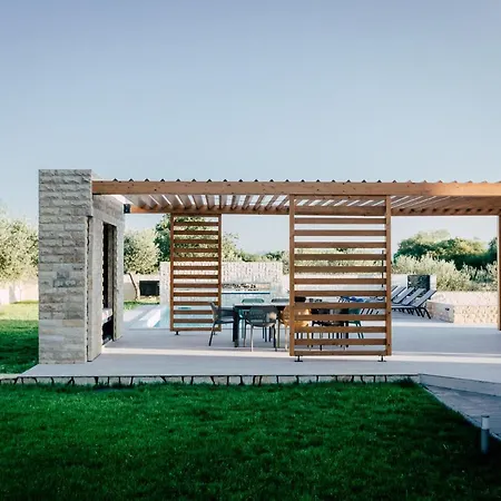 Unikat With Pool And Sauna